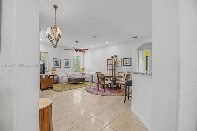 19528 SW 79th Pl, Cutler Bay, FL 33157