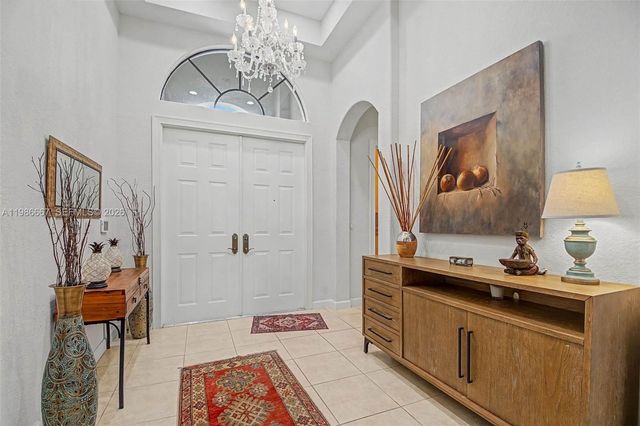 19528 SW 79th Pl, Cutler Bay, FL 33157