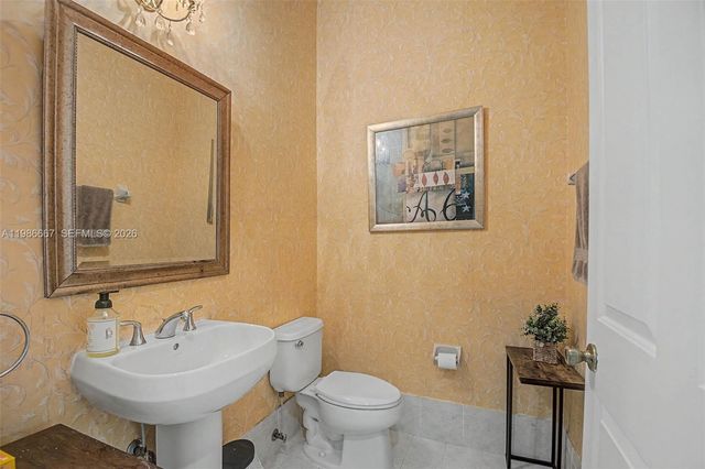 19528 SW 79th Pl, Cutler Bay, FL 33157