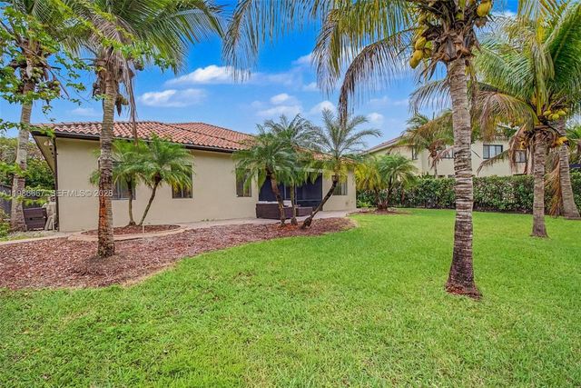 19528 SW 79th Pl, Cutler Bay, FL 33157