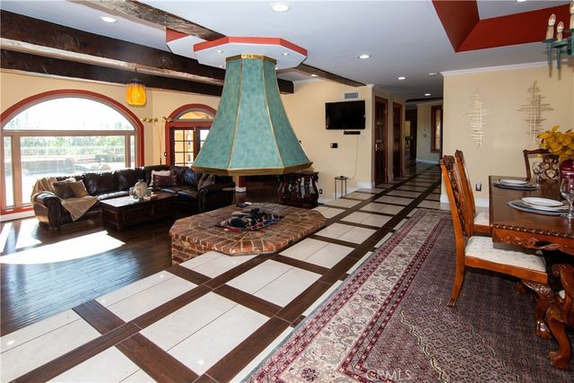 10425 Melvin, Porter Ranch, CA 91326