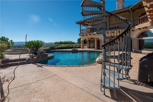 10425 Melvin, Porter Ranch, CA 91326