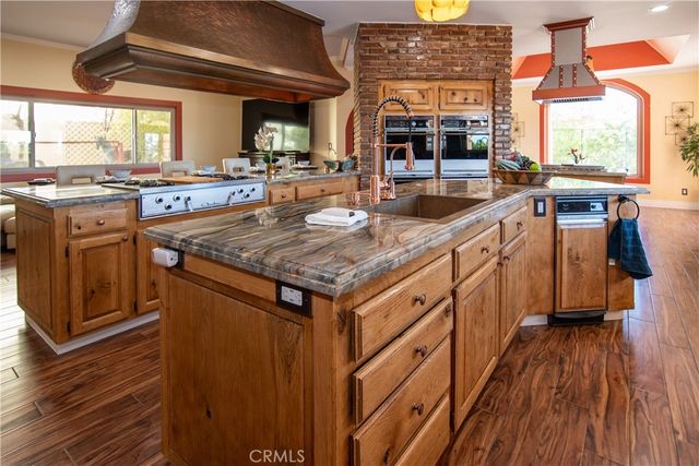 10425 Melvin, Porter Ranch, CA 91326