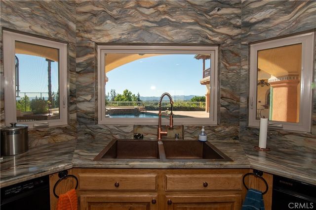 10425 Melvin, Porter Ranch, CA 91326