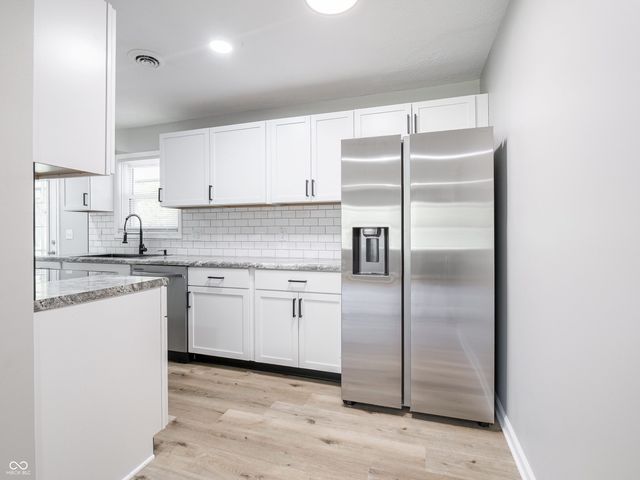 6527 W 15th Street, Indianapolis, IN 46214