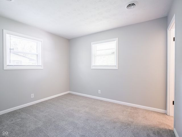 6527 W 15th Street, Indianapolis, IN 46214