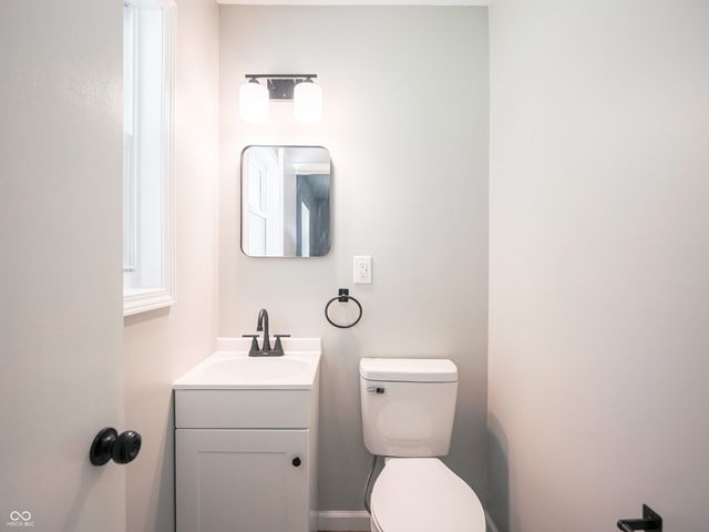 6527 W 15th Street, Indianapolis, IN 46214