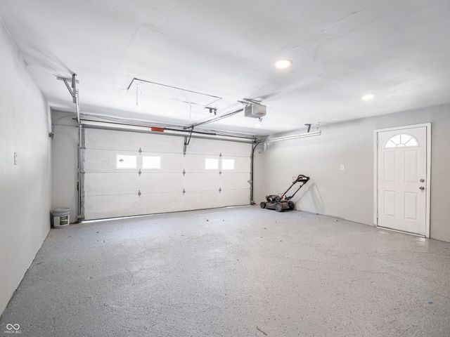 6527 W 15th Street, Indianapolis, IN 46214