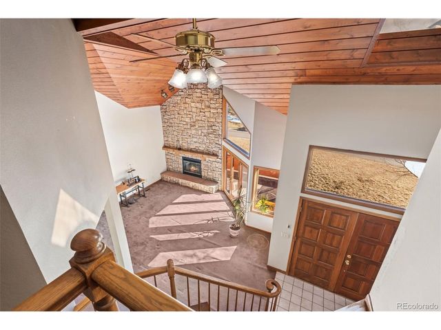 25833 Gateway Dr, Golden, CO 80401