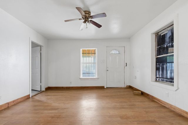 2423 Chamberlain Street, Houston, TX 77093