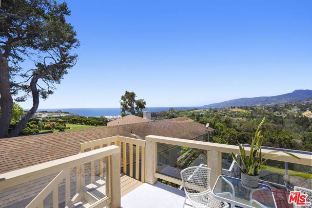 29355 Heathercliff Road GuestHouse, Malibu, CA 90265