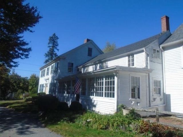 255 Hampshire St, Methuen, MA 01844