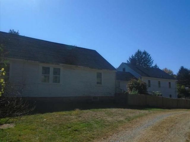 255 Hampshire St, Methuen, MA 01844