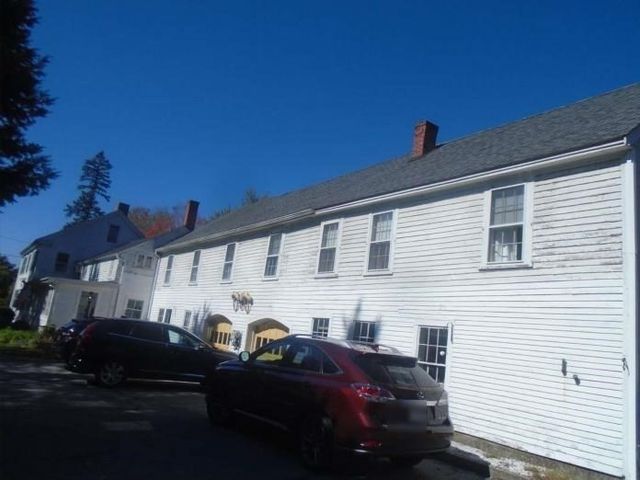 255 Hampshire St, Methuen, MA 01844