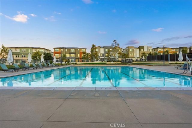 27235 Reed Lane, Valencia, CA 91381