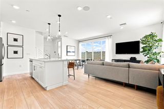 27235 Reed Lane, Valencia, CA 91381