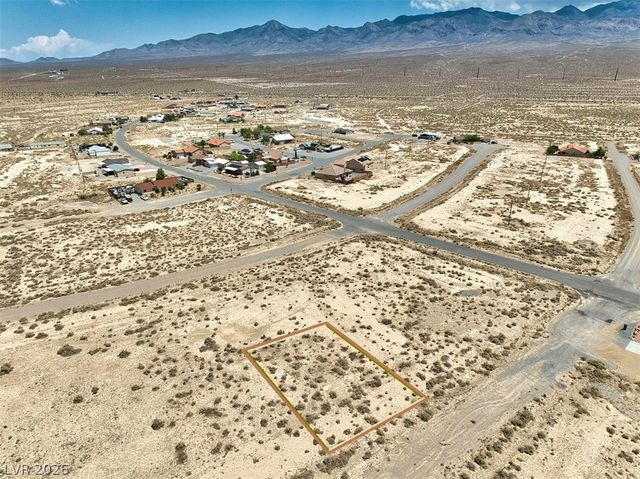 690 Fangio Lane, Pahrump, NV 89060