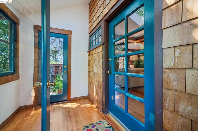 813 San Diego Road, Berkeley, CA 94707