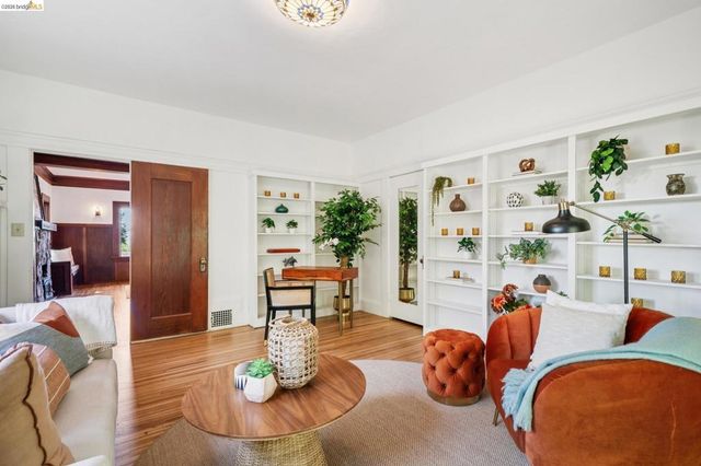 813 San Diego Road, Berkeley, CA 94707