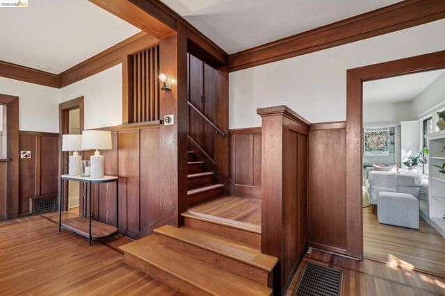 813 San Diego Road, Berkeley, CA 94707