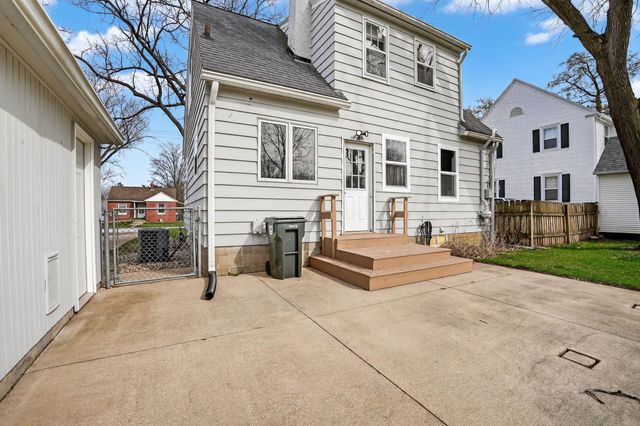 1515 Tremont Street, Cedar Falls, IA 50613