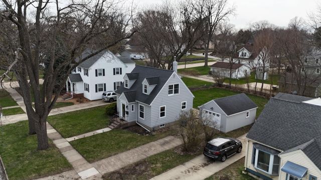 1515 Tremont Street, Cedar Falls, IA 50613