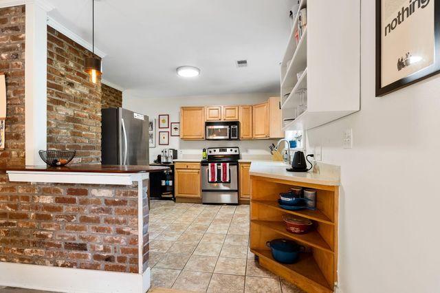 12 Stratford Road, Charleston, SC 29407