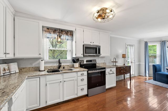 5928 Swales Way, Raleigh, NC 27603