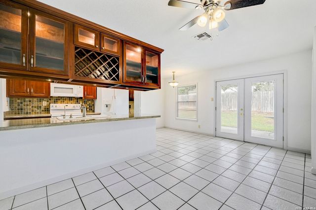 14143 Swallow Dr., San Antonio, TX 78217