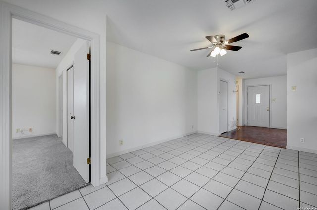 14143 Swallow Dr., San Antonio, TX 78217