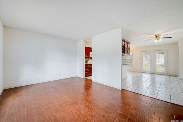 14143 Swallow Dr., San Antonio, TX 78217