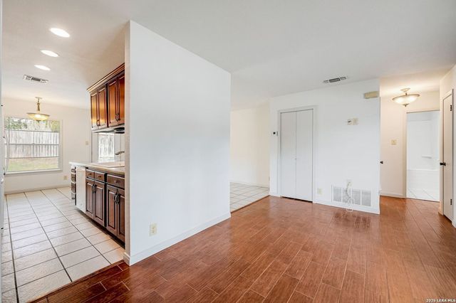 14143 Swallow Dr., San Antonio, TX 78217