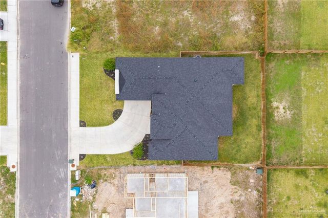 2610 E Julian Road, Harlingen, TX 78552