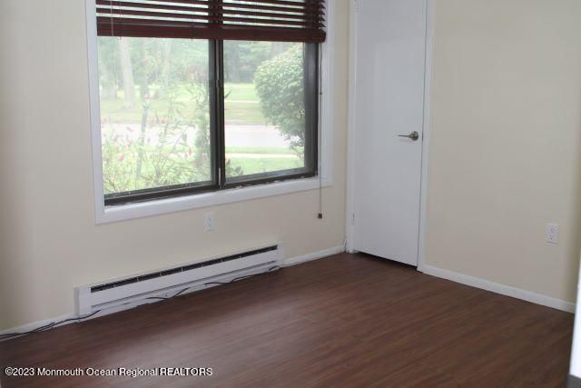 134 Amberly Drive F, Manalapan, NJ 07726