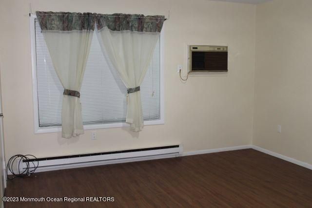 134 Amberly Drive F, Manalapan, NJ 07726