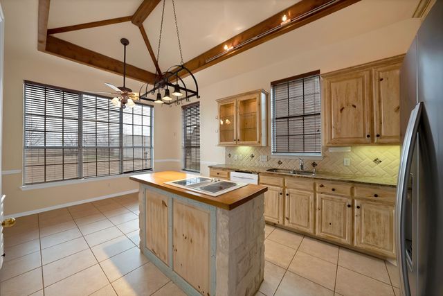 576 Welch School Road, Collinsville, TX 76233