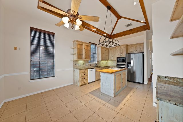 576 Welch School Road, Collinsville, TX 76233