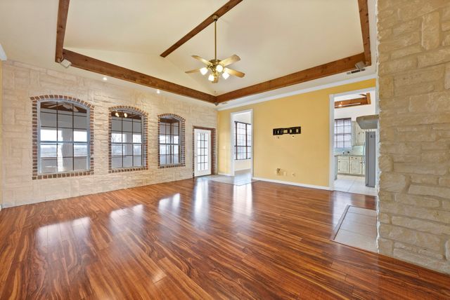 576 Welch School Road, Collinsville, TX 76233