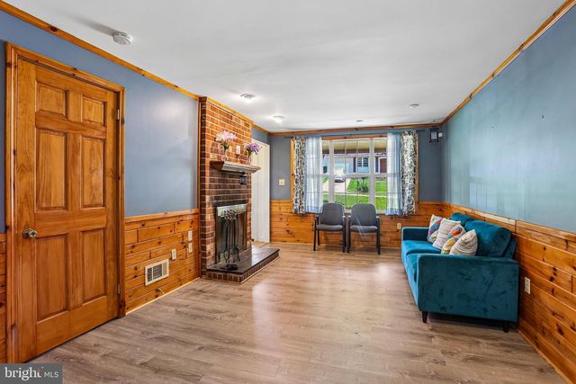 137 WOODSHADE DR, Newark, DE 19702