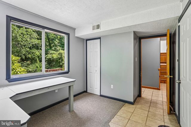 137 WOODSHADE DR, Newark, DE 19702