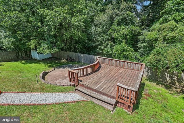 137 WOODSHADE DR, Newark, DE 19702