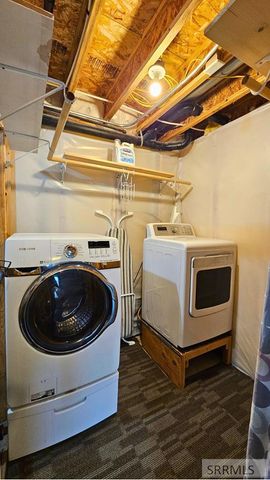 5420 E Elliott Street, Iona, ID 83427
