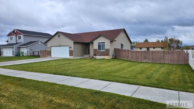 5420 E Elliott Street, Iona, ID 83427