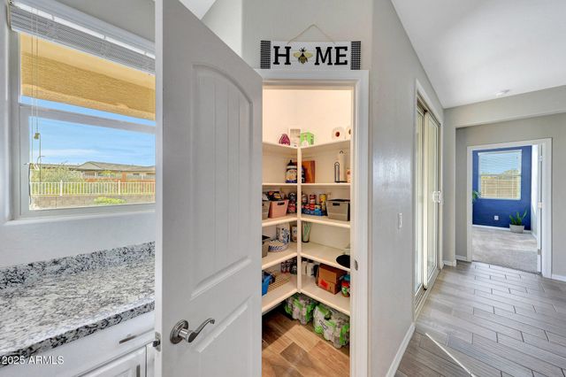 17399 W SPRING Drive, Goodyear, AZ 85338