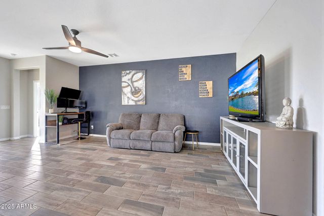 17399 W SPRING Drive, Goodyear, AZ 85338