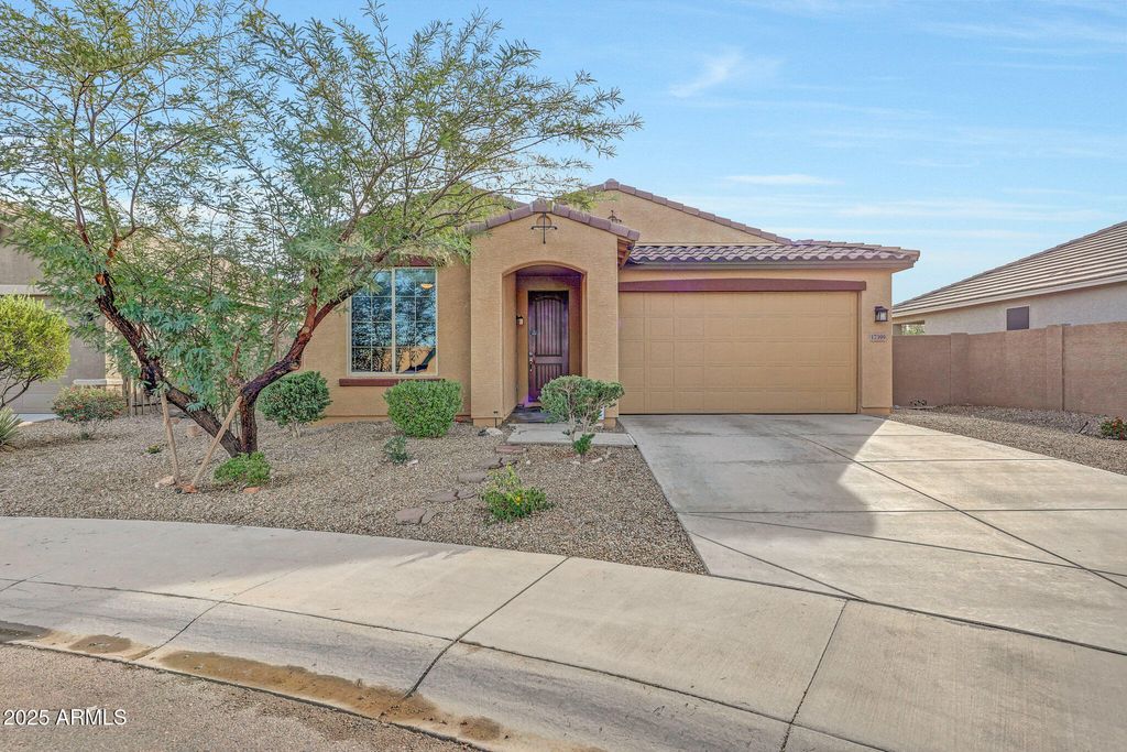 17399 W SPRING Drive, Goodyear, AZ 85338