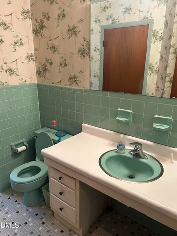 4609 Latimer Road, Raleigh, NC 27609