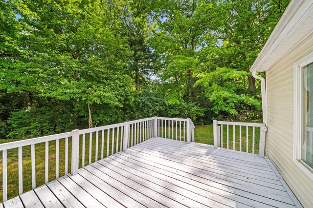 1404 Waggoner Road, Reynoldsburg, OH 43068