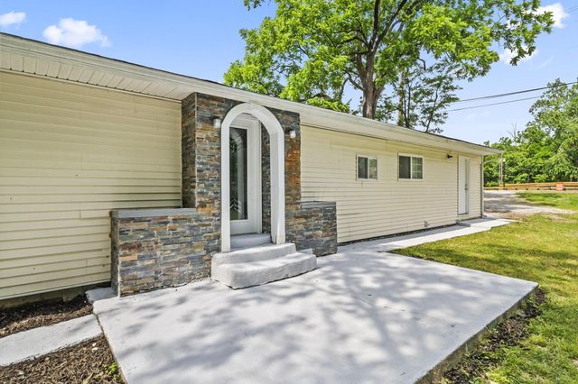 1404 Waggoner Road, Reynoldsburg, OH 43068