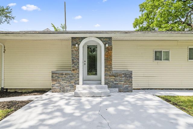 1404 Waggoner Road, Reynoldsburg, OH 43068